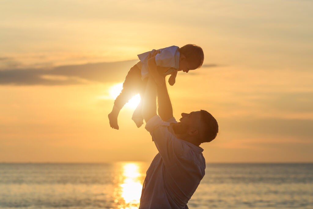 Father’s Day and Mental Health: Honoring Fathers and Their Well-Being 1 Father’s Day and Mental Health: Honoring Fathers and Their Well-Being